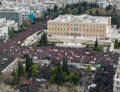 ΣΥΝΕΧΙΖΟΥΜΕ…